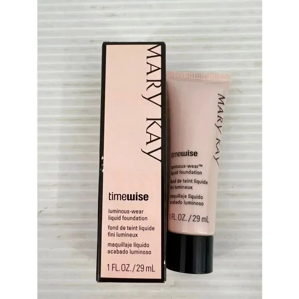 NIB Mary Kay TimeWise Ivory 4 Luminous Liquid Foundation w/Box 038699